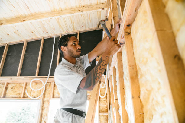  East Farmingdale, NY Foam Insulation Services Pros